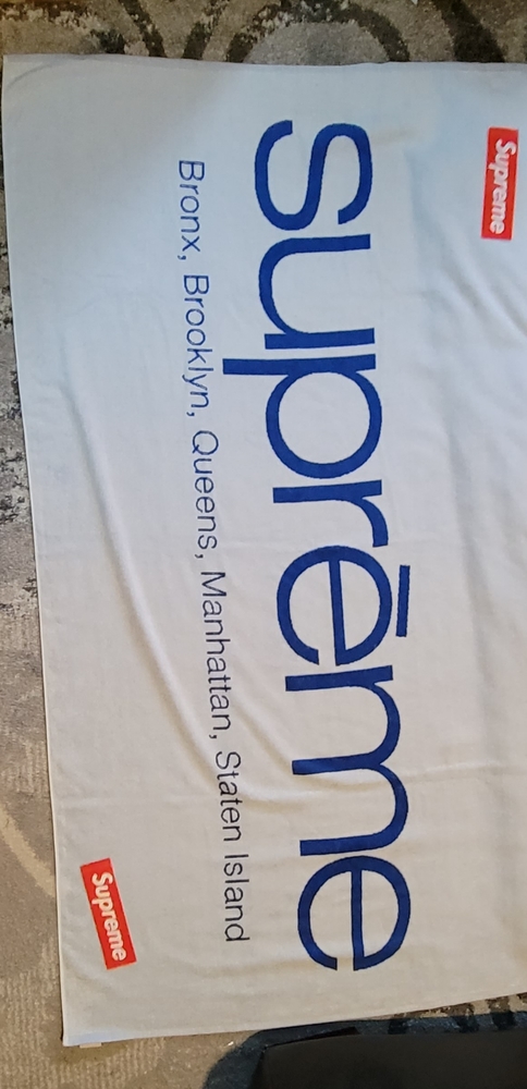 Supreme "Five Boroughs " Towel